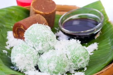 kue yang terbuat dari tepung tapioka